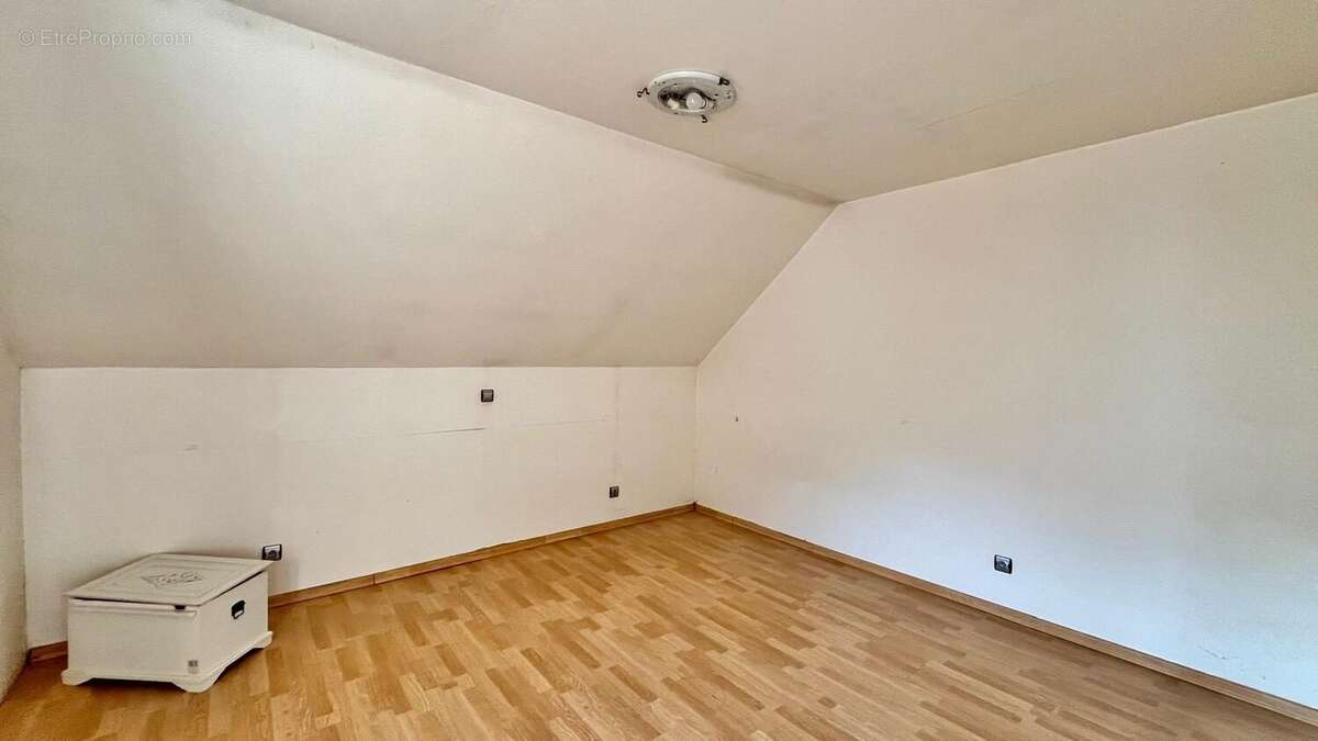 Maison 122 m² à Hombourg-Haut  - photo 6
