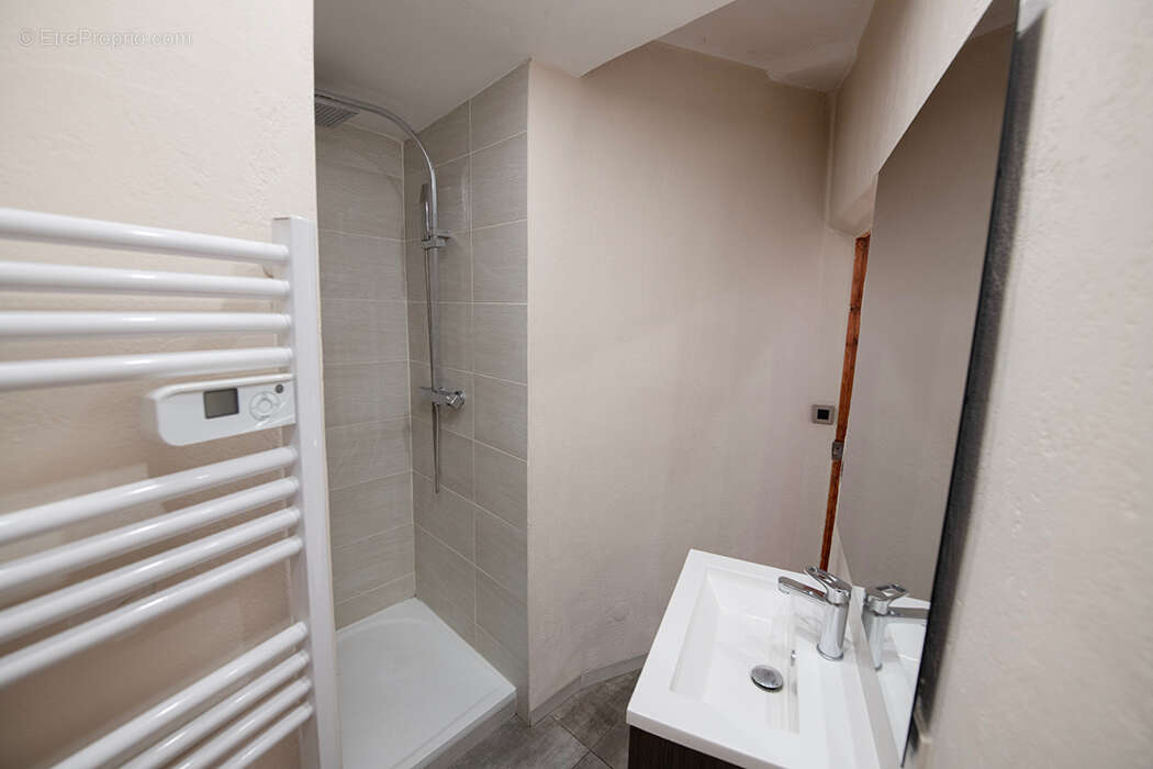 Appartement à VENCE