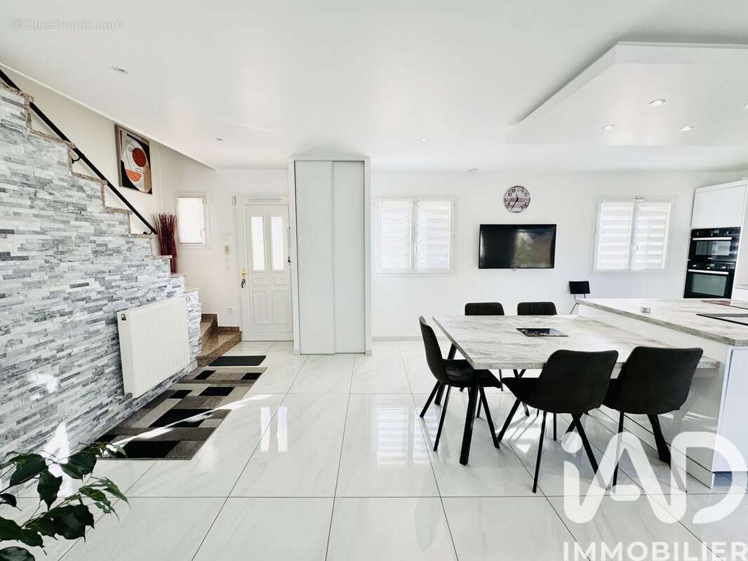 Photo 8 - Maison à CHAMPLAN