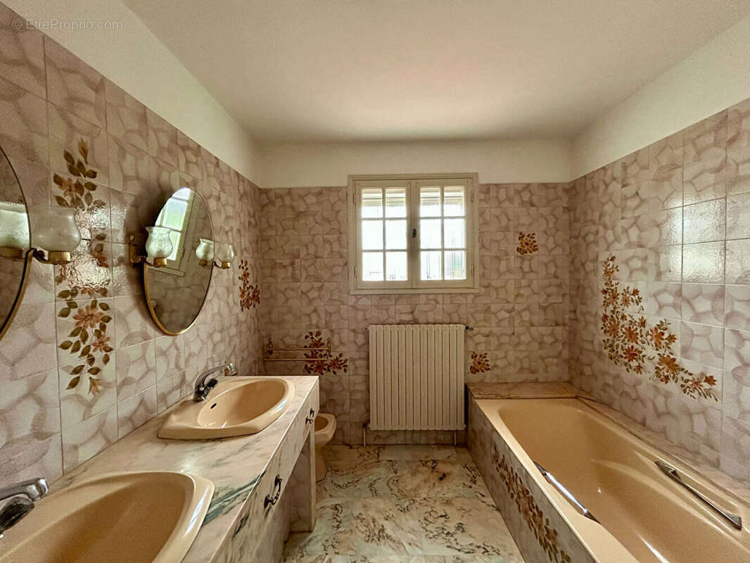 Maison Francois 6 chambres 193 m² - photo 9