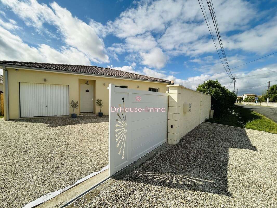 Maison à LAMARQUE