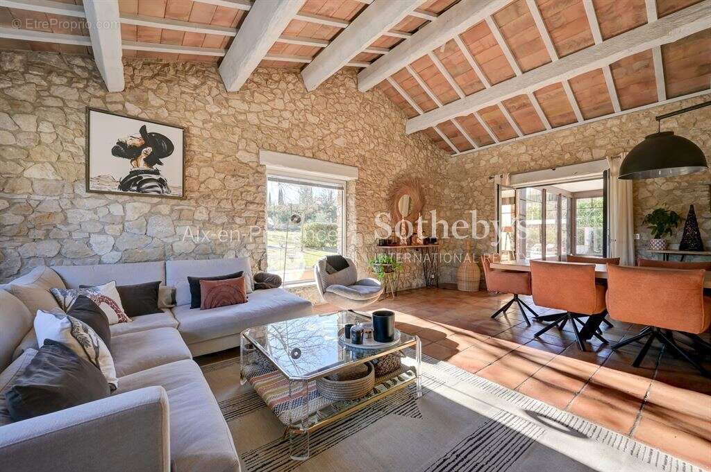Maison à AIX-EN-PROVENCE