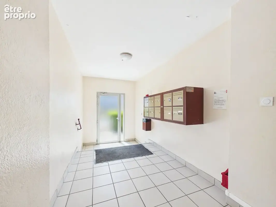 Appartement en rez-de-chaussée de 53 m2 avec cave Chateauvert - photo 13
