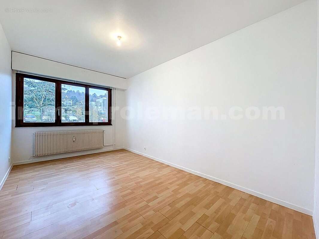 Appartement 72 m² à Annemasse  - photo 7