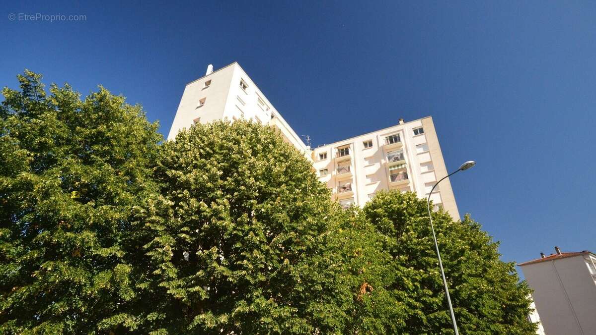 À VENDRE  Appartement T3 à rénover - photo 10