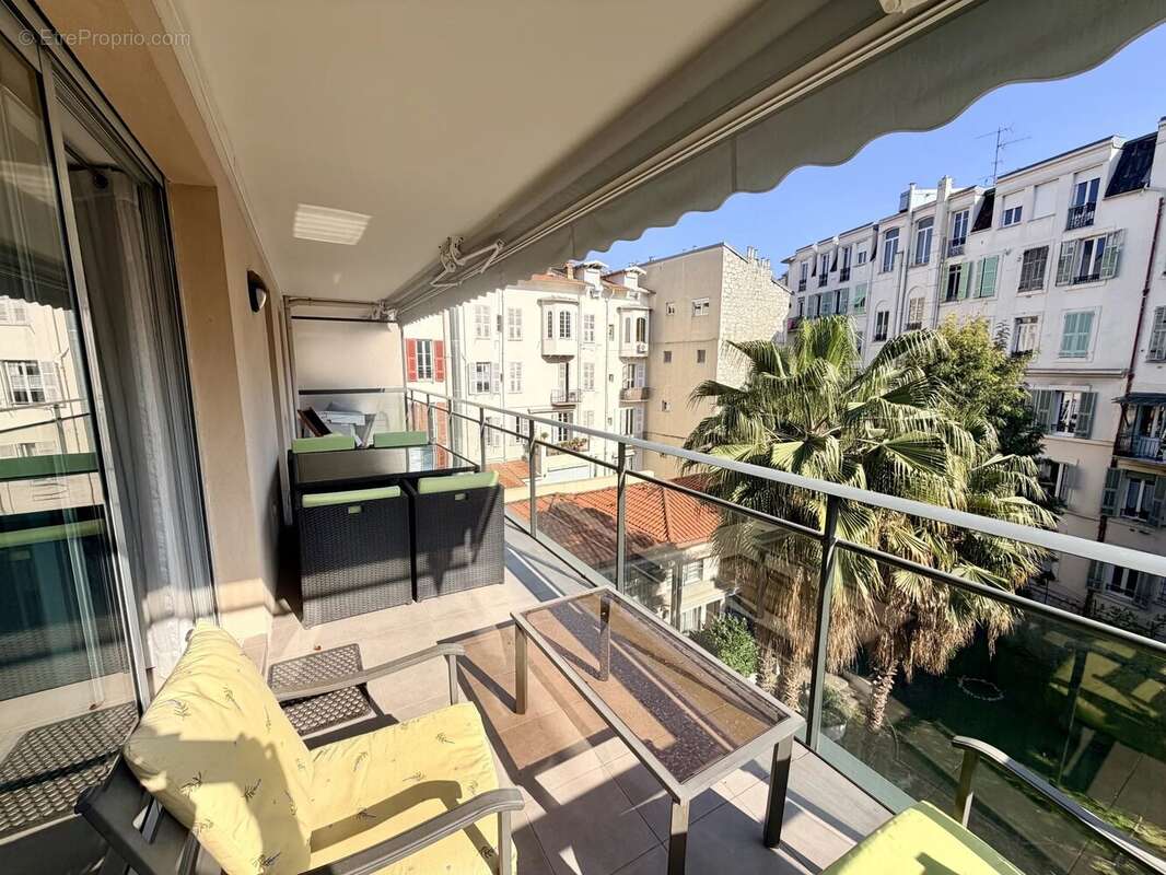 Appartement à NICE