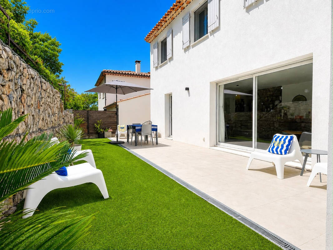 Maison à VENELLES
