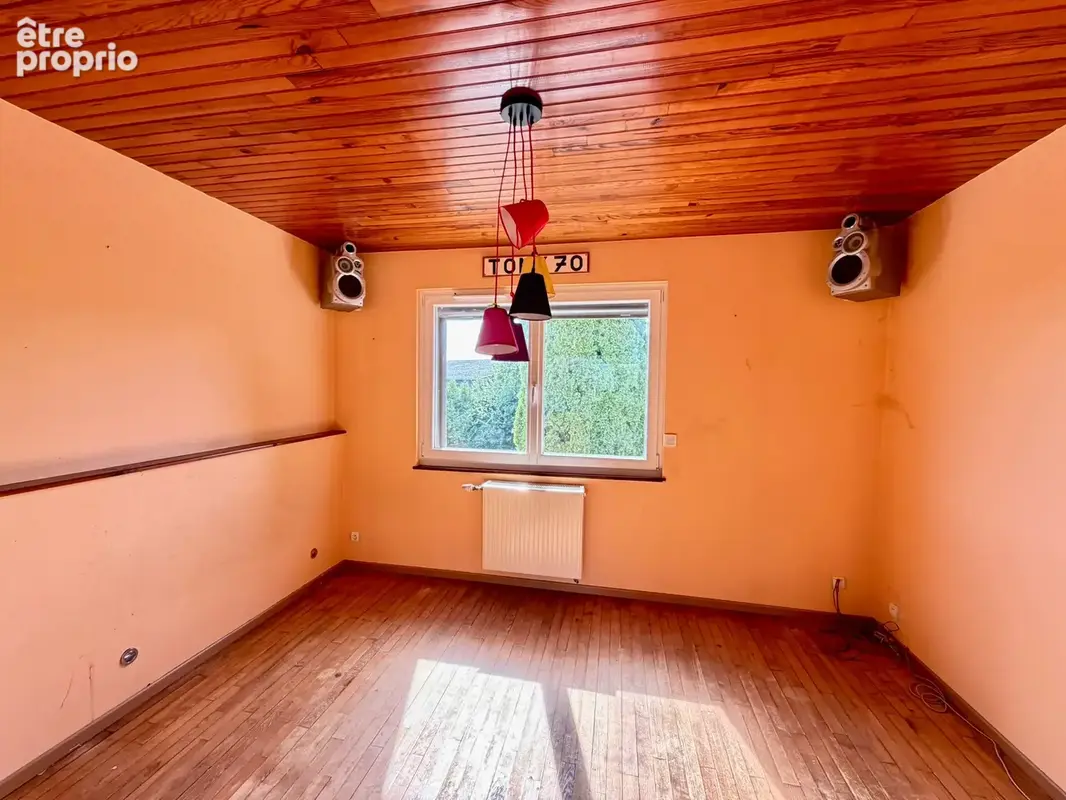 Vente propriété, pavillon +  bâtiment de 700 m2 env sur terrain de 2,12 ha LURE - photo 15