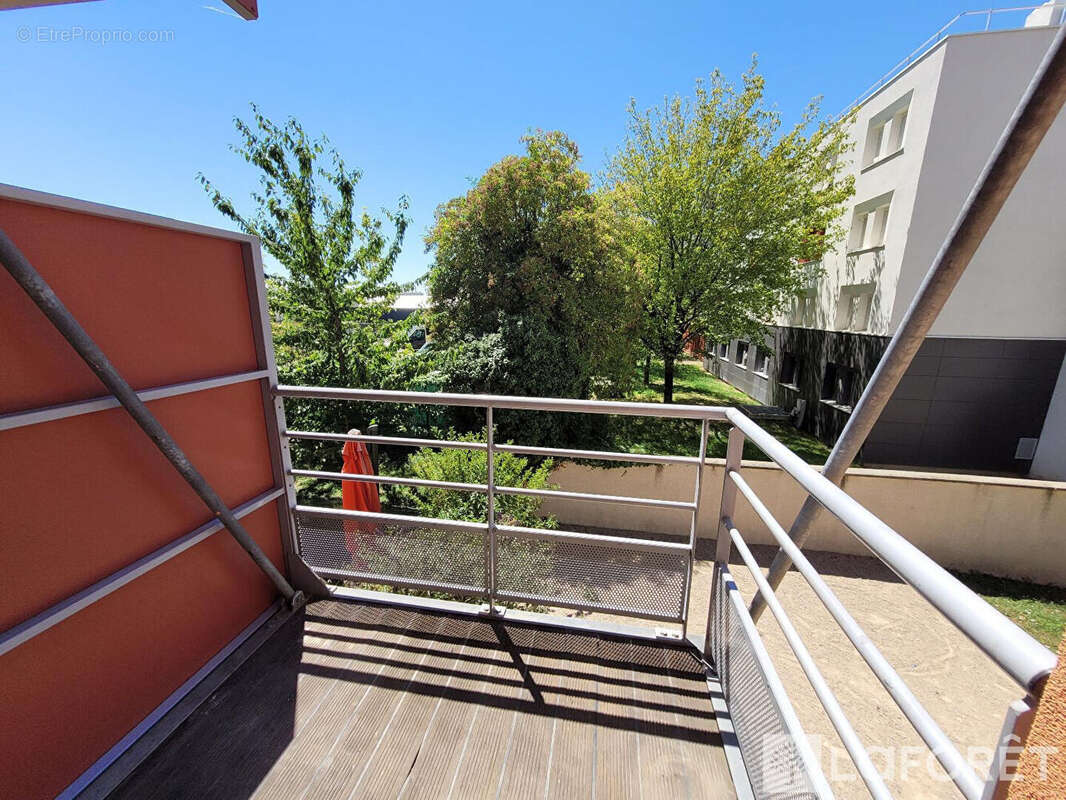 Appartement à OULLINS