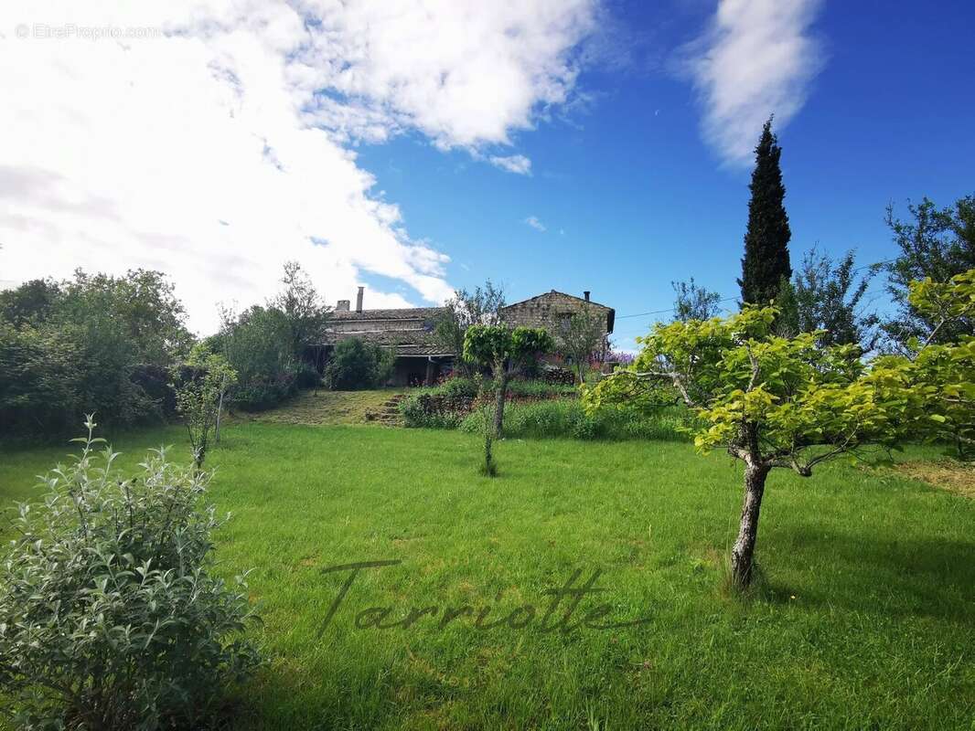 Maison à VALVIGNERES