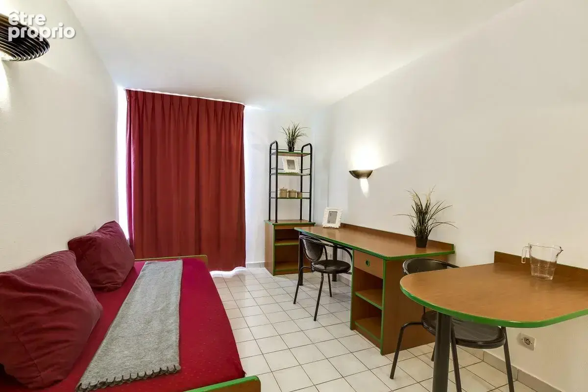 Investissement en residence etudiante - photo 4