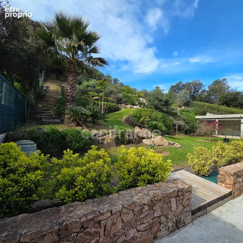 Photo Maison à Bastelicaccia au prix de 1 690 000€