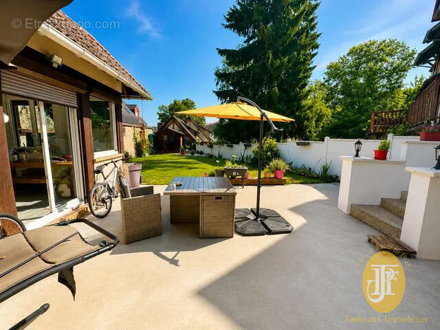 Maison en très bon été à  15 minutes à pied de la gare - photo 12
