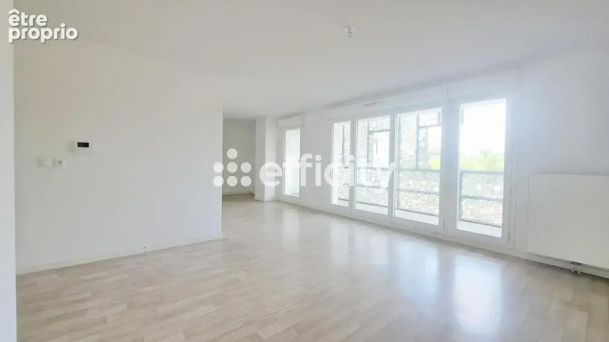 Appartement à VILLENAVE-D'ORNON