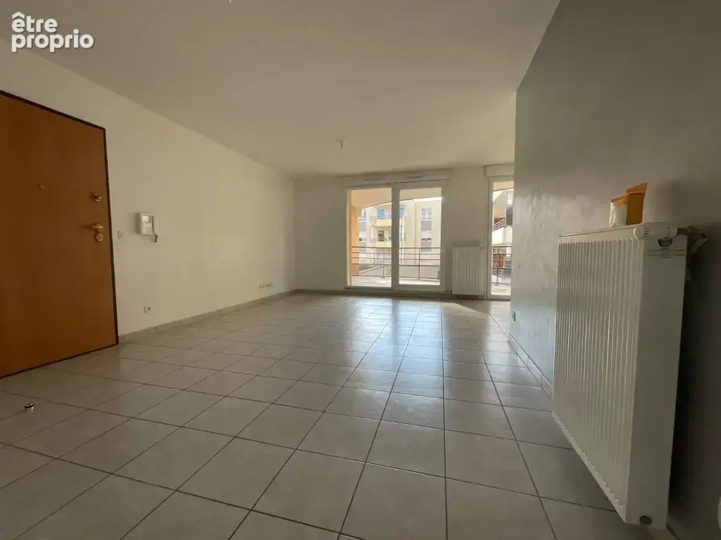 St-Priest-en-Jarez - Appartement T3 - photo 2
