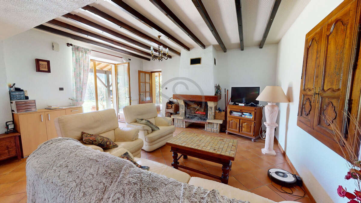 Maison dauphinoise - 3 chambres + double garage - photo 6