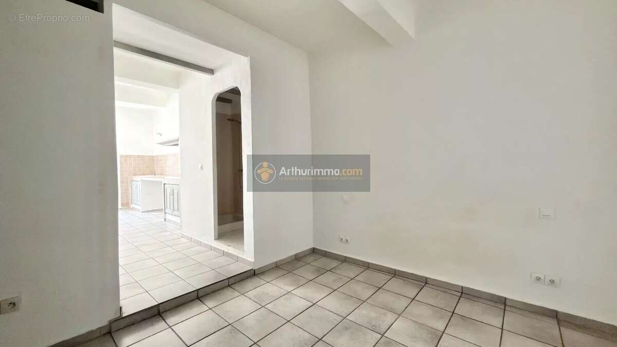 Appartement 27 m² à Puget-Sur-Argens  - photo 3