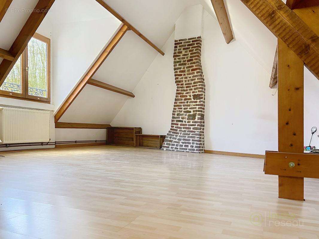 Maison à ECOIVRES