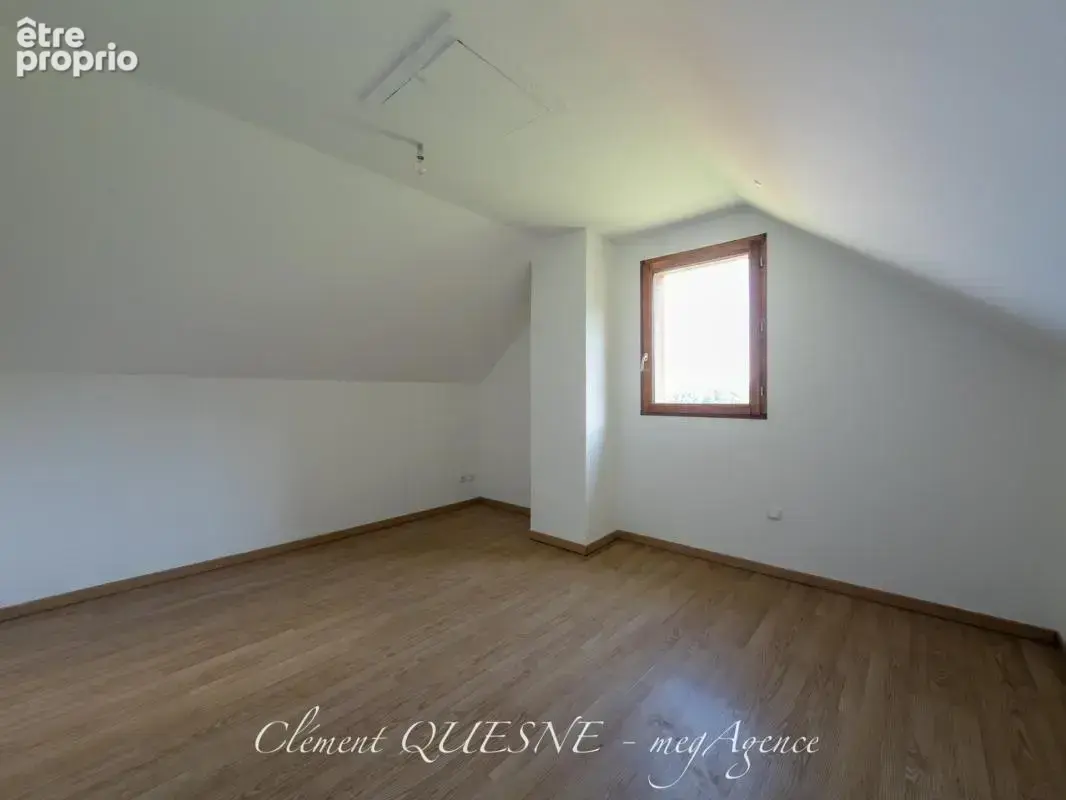 Sous-sol / 3 chambres / tres bon etat - photo 12
