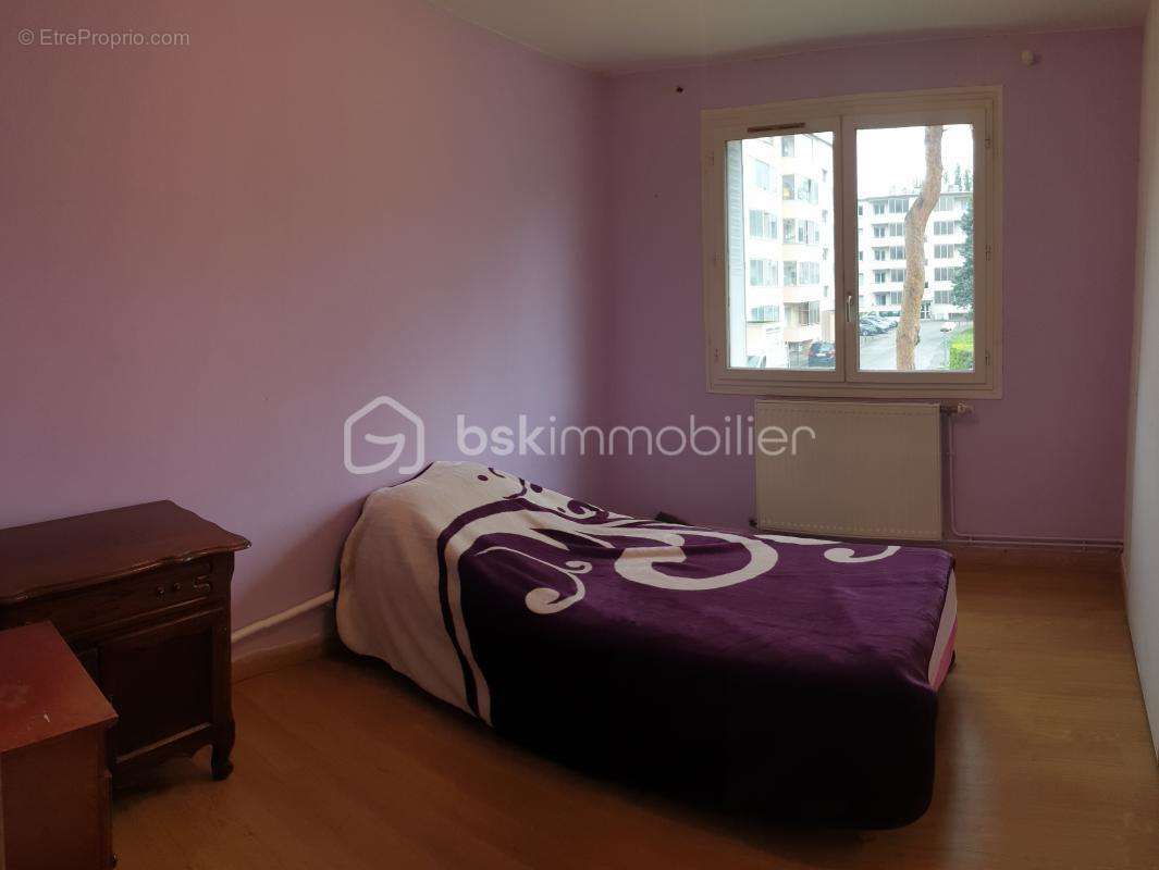 Appartement à SAINT-MARTIN-D&#039;HERES