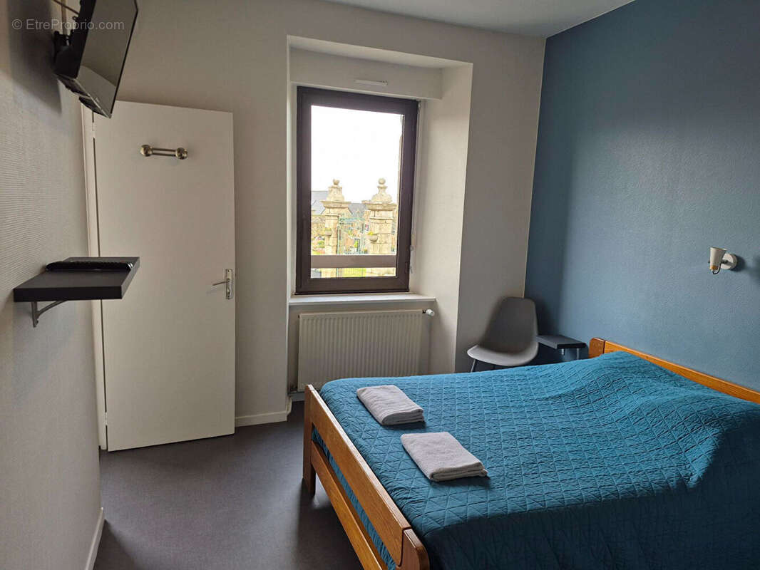 Commerce à LOUANNEC