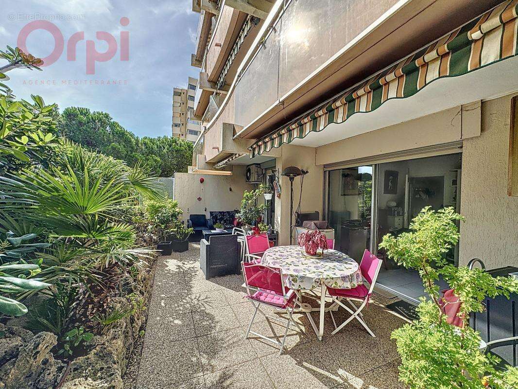 Appartement à FREJUS