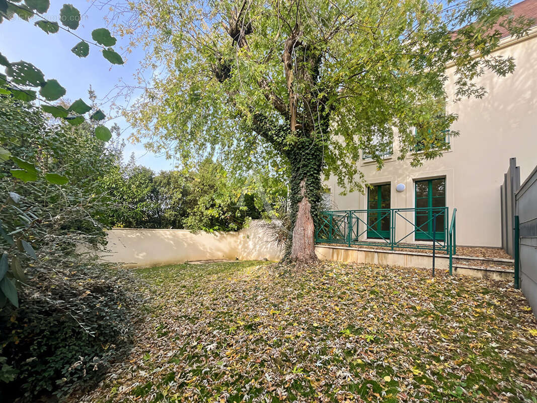 Appartement à MOISSY-CRAMAYEL