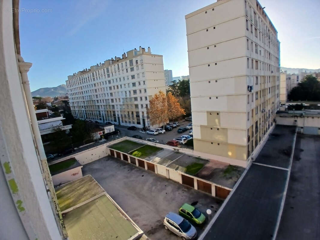 Appartement à MARSEILLE-9E