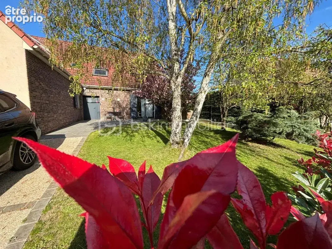 Maison familiale de 227m2 avec piscine chauffée! - photo 24