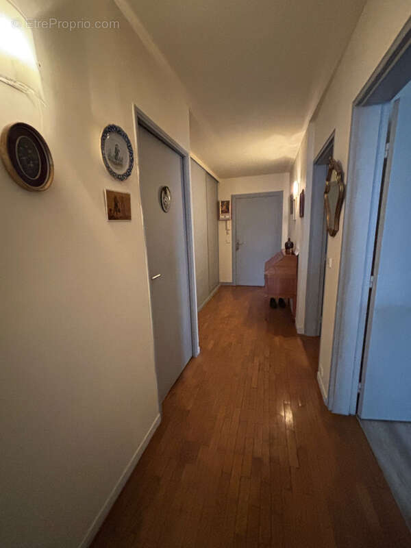 Appartement à ENGHIEN-LES-BAINS