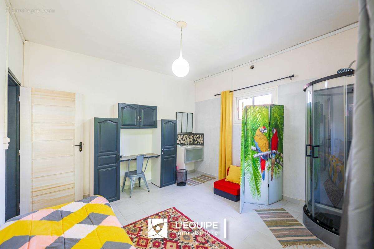 Maison à SAINT-DENIS