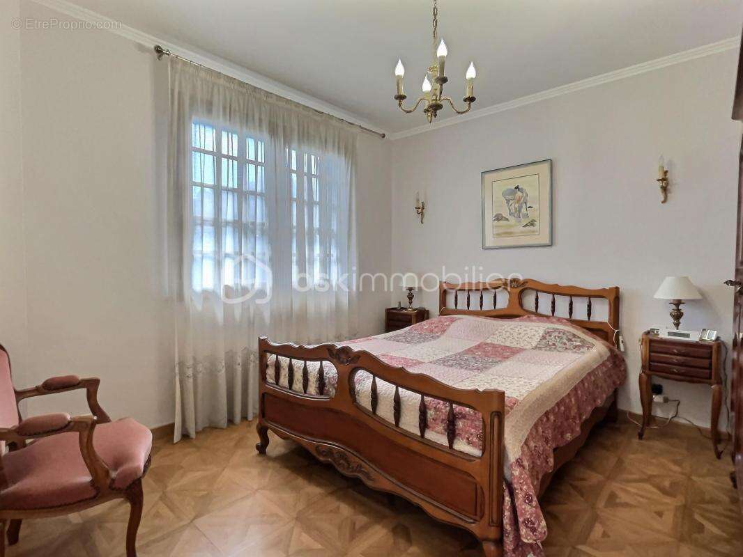 Maison à SAINT-JEAN-DE-VEDAS