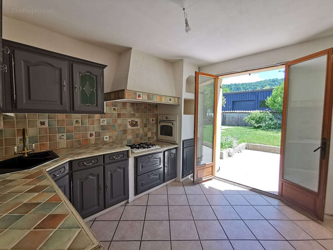 Maison à OYONNAX