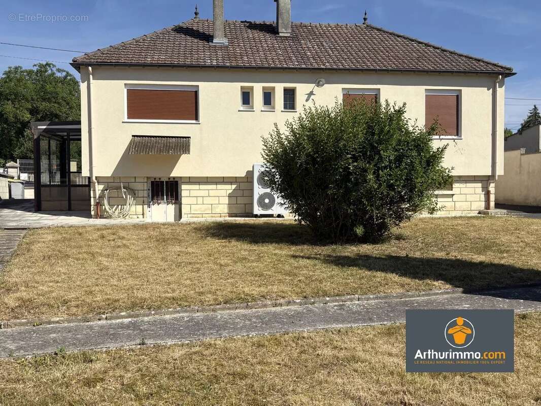 Maison 3 chambres - terrain 794 m2 - photo 14