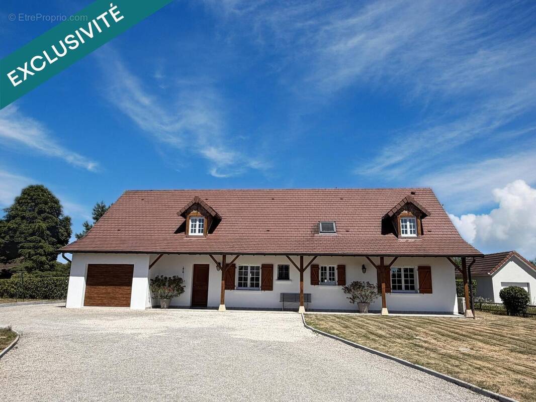Photo 1 - Maison à SAINT-GERMAIN-DU-BOIS