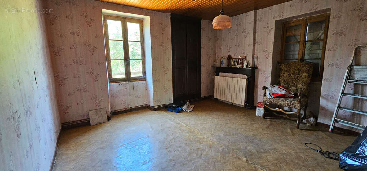 Ensemble de ferme Salvagnac-cajarc 5 pièce(s) 100 m2 - photo 11