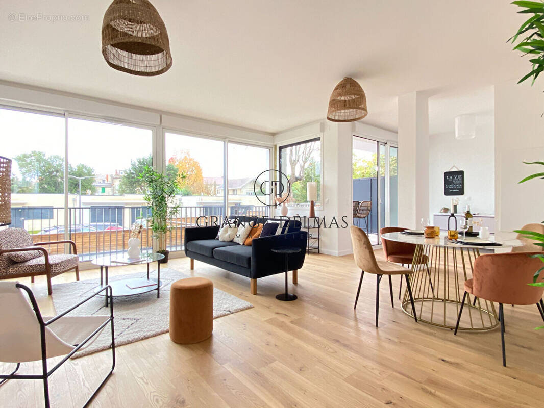 Appartement à BORDEAUX