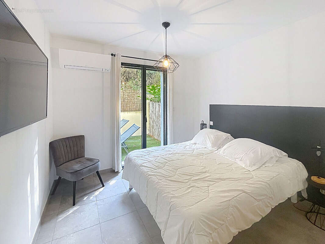 Appartement 35 m² à Cargese  - photo 3