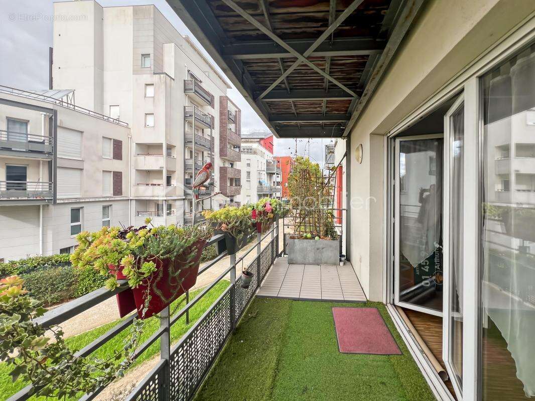 Appartement à LIMEIL-BREVANNES