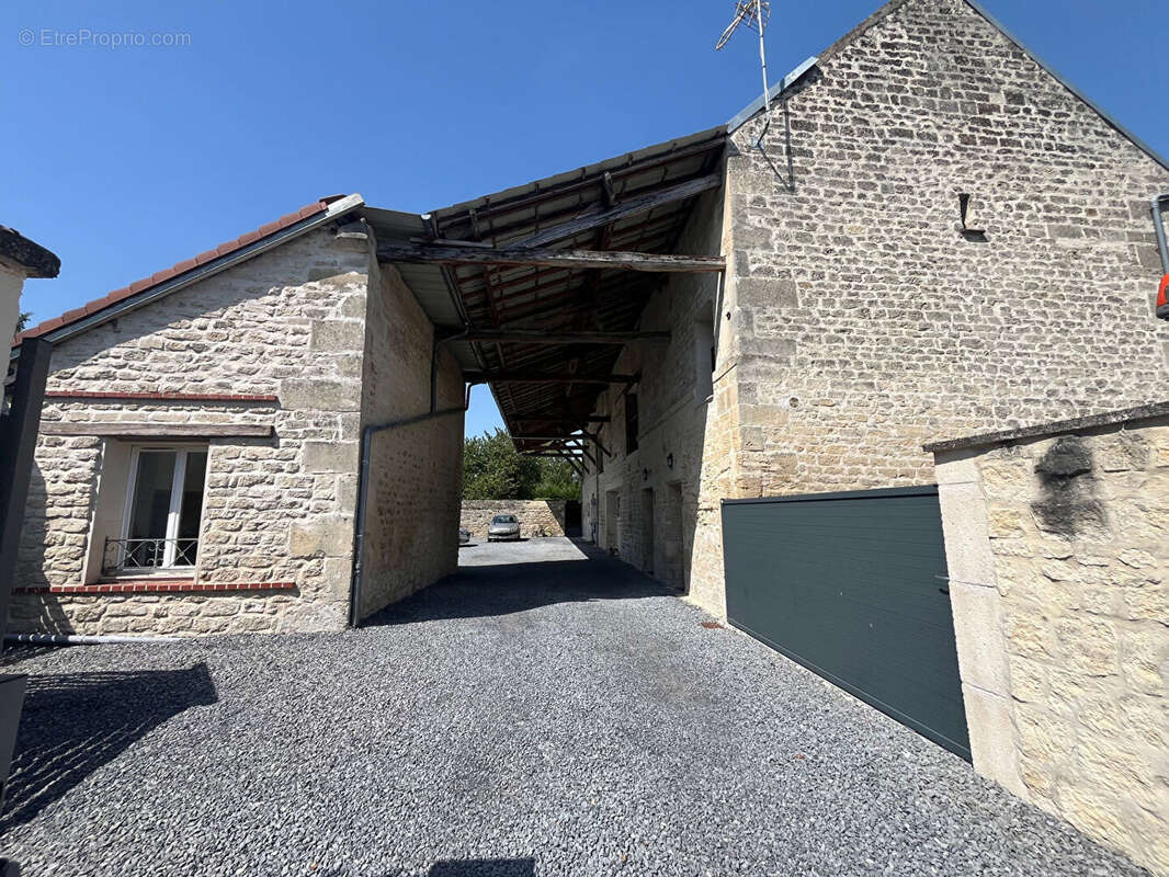 Immeuble de rapport proche NEUILLY EN THELLE - photo 3