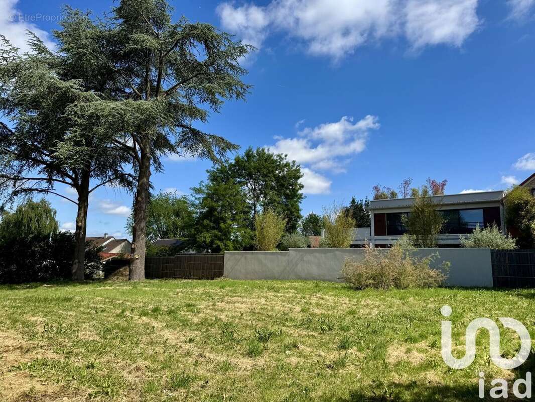 Photo 6 - Terrain à NOISY-LE-ROI