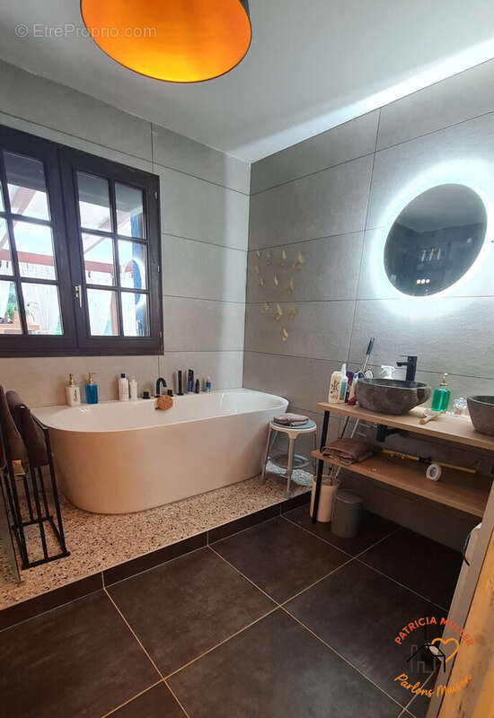 Maison à NOUZONVILLE