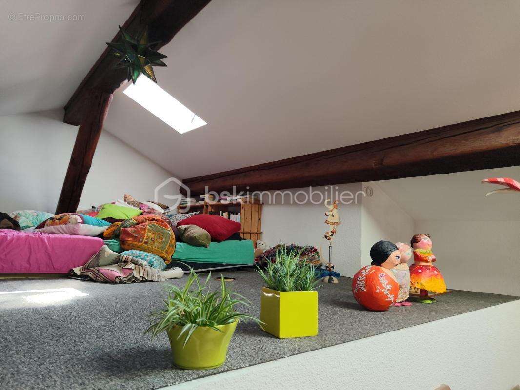Appartement à MONTESCOT