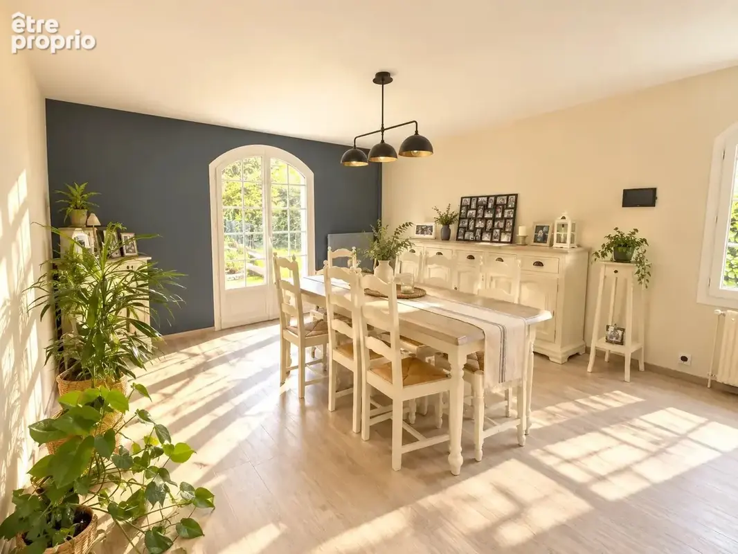 Maison avec de beaux volumes au calme et proche commodités - photo 3