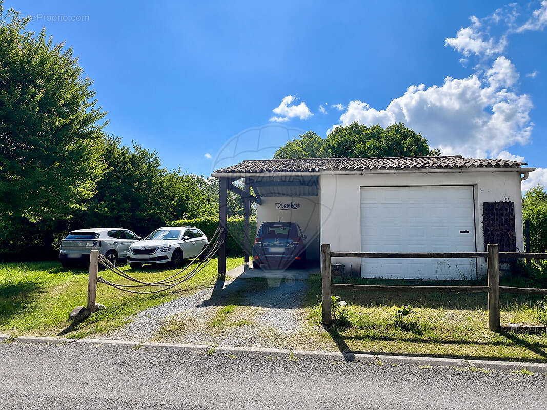Maison à ETAULES
