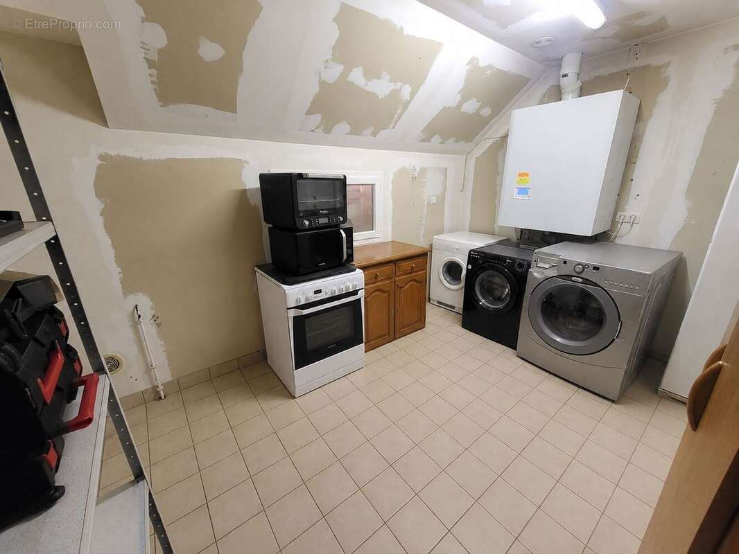 Maison 120 m² à Varennes-Le-Grand  - photo 9