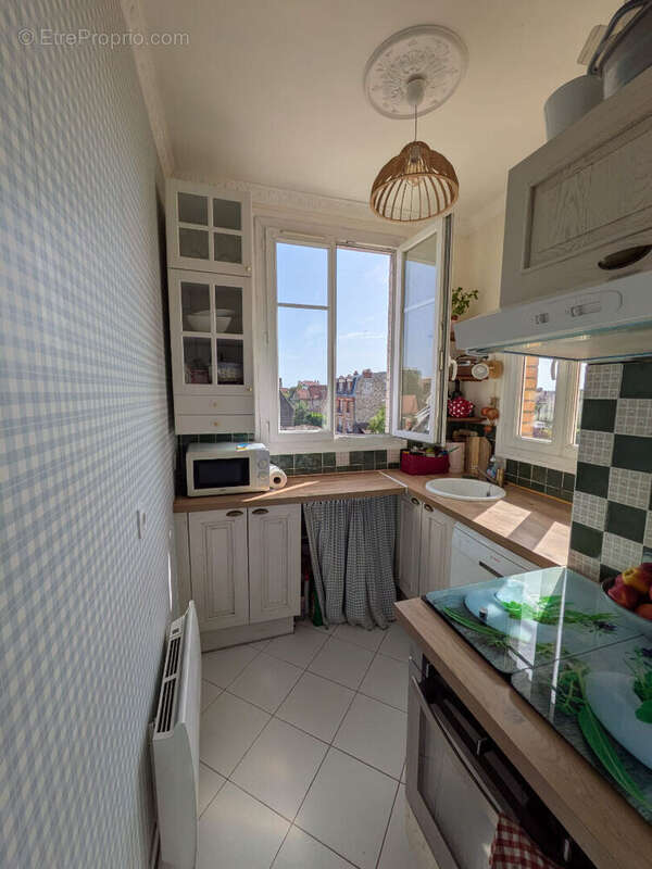Appartement à ENGHIEN-LES-BAINS