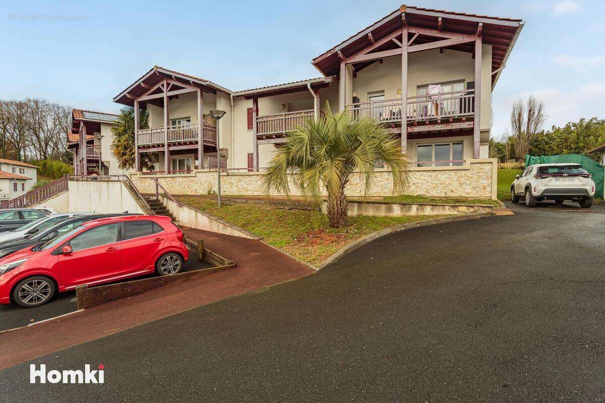 Appartement à LAHONCE