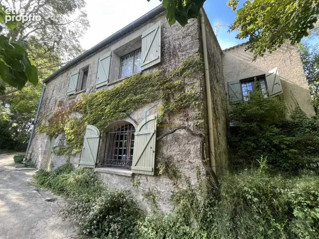 Maison de campagne en pleine nature sur 2 hectares avec piscine et tennis - photo 2