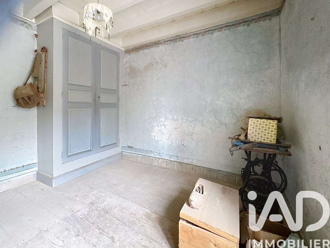 Photo 6 - Maison à SAINT-AMANT-ROCHE-SAVINE